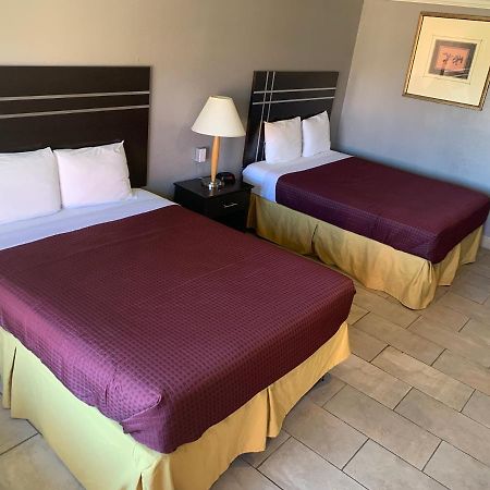 Executive Inn & Suites Beeville מראה חיצוני תמונה